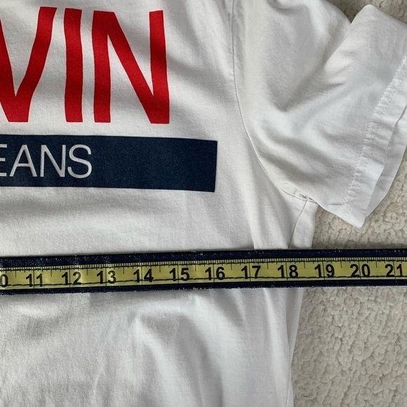 Men’s Calvin Klein Jeans Logo Graphic Monogram Crewneck T-Shirt White Red Medium - Picture 7 of 10